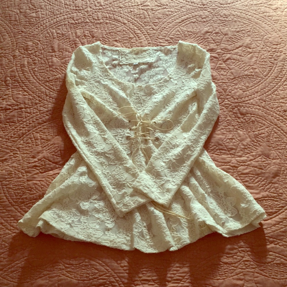 Lace long sleeve top